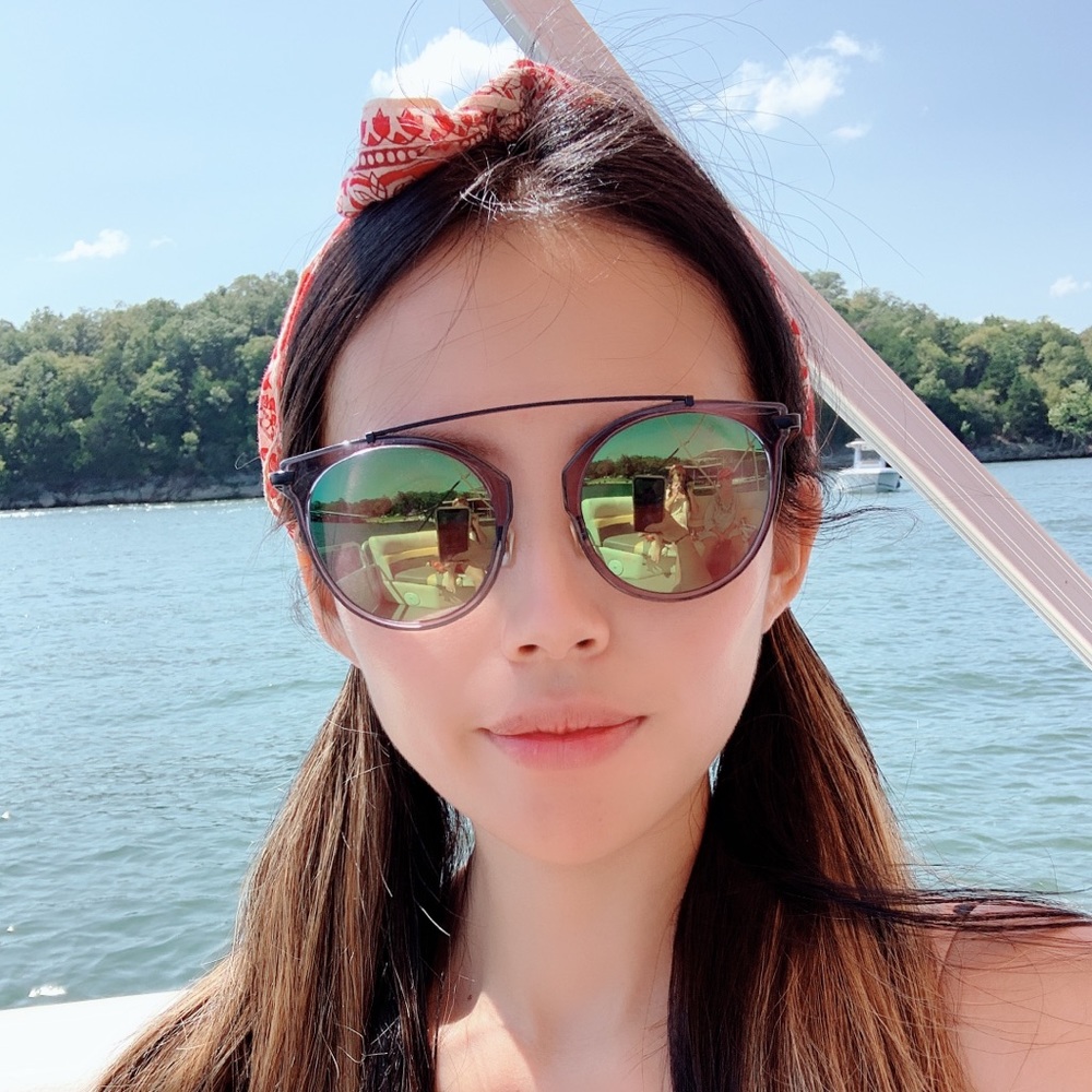 Meet your Posher, Fei fan